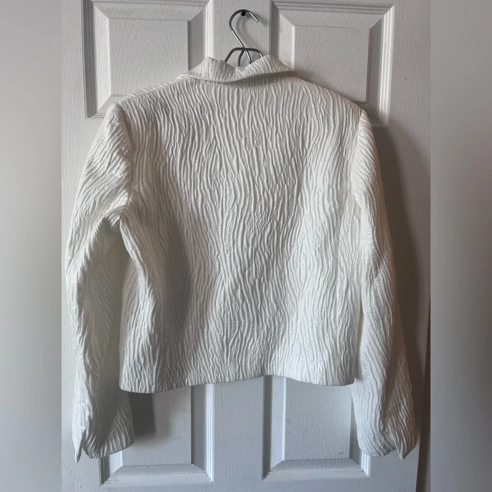 Zara White Textured Women's Blazer - Picture 2 of 12